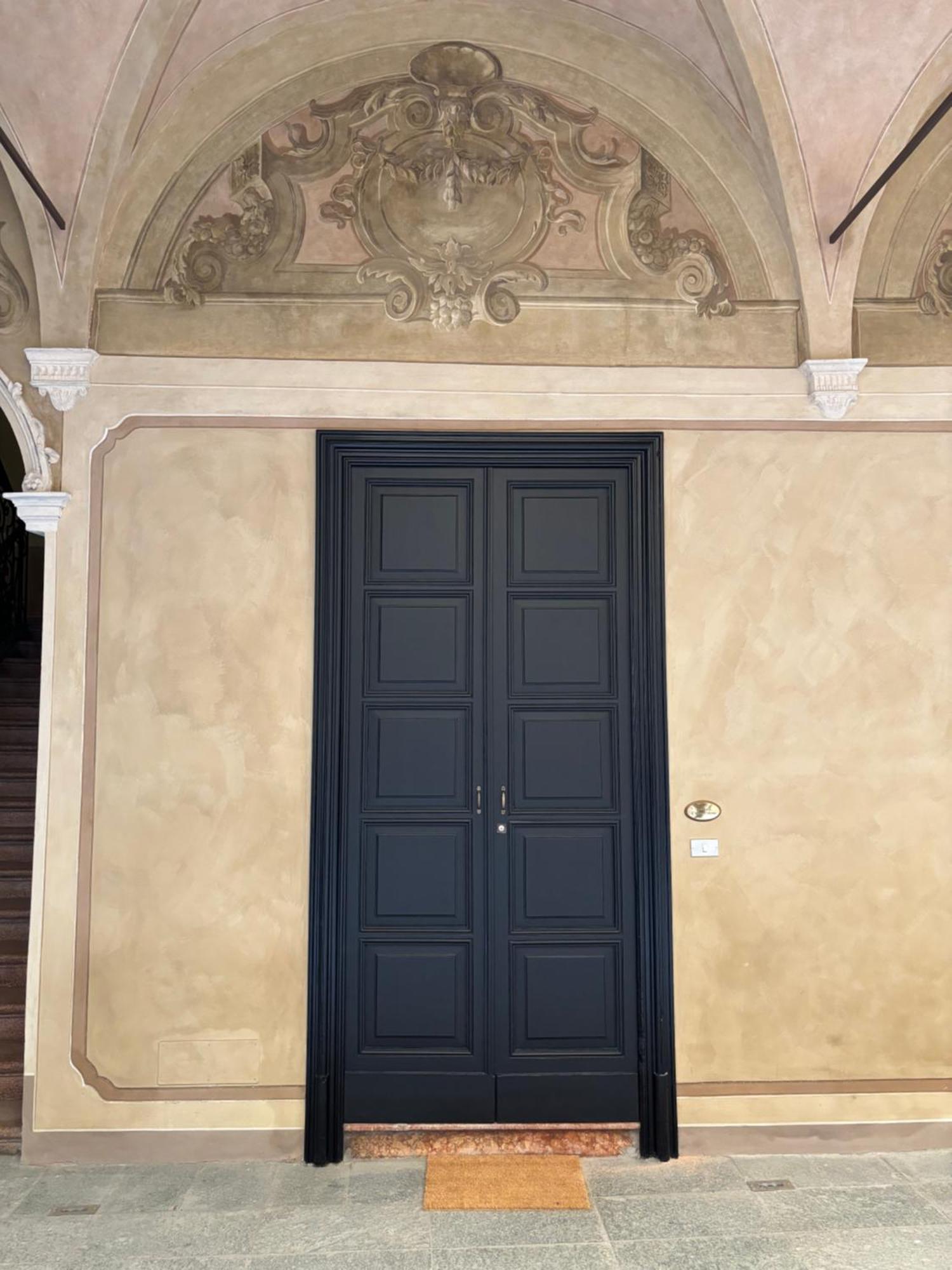 Appartamento L'Antica Colonna, In Centro Storico Парма Экстерьер фото